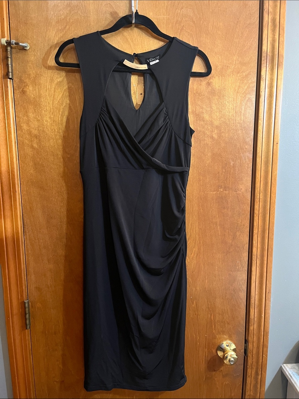 VENUS Black Sleeveless Draped Sheath Dress with Keyhole Bundle